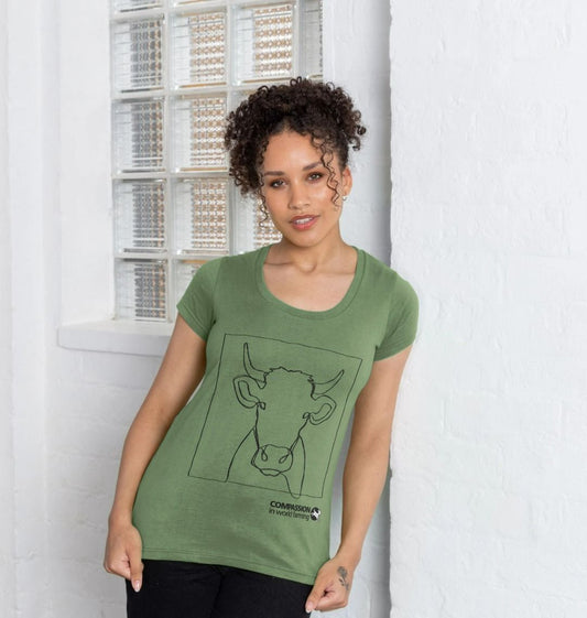 Women's Cow Scoop Neck T-Shirt